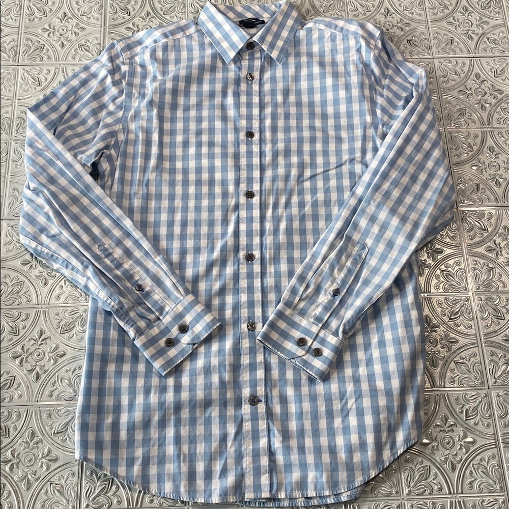 Gap Original Fit Non Iron Light Blue Plaid Men’s Dress Shirt